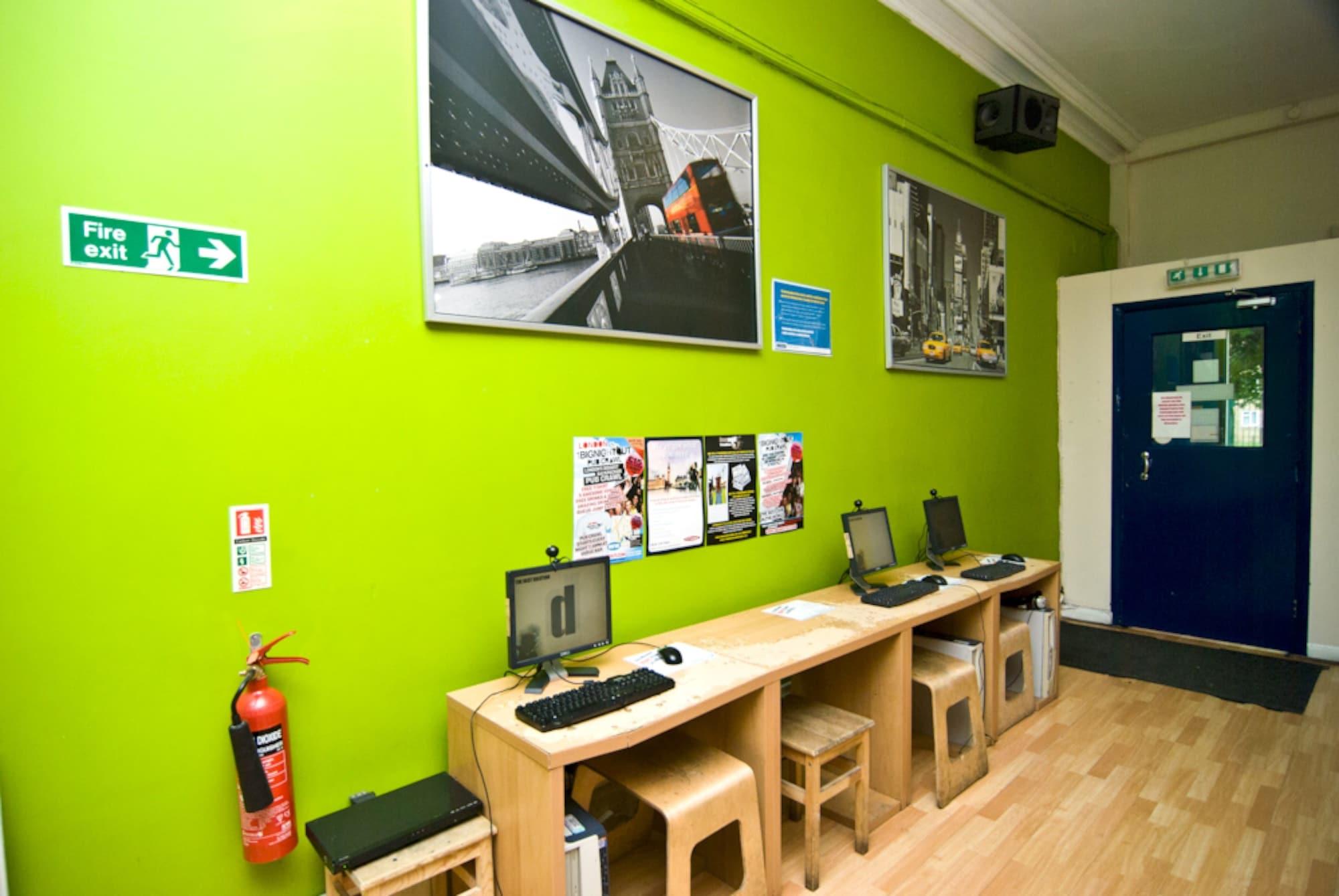 Onefam Waterloo 18-36 Years Old Hostel Λονδίνο Εξωτερικό φωτογραφία